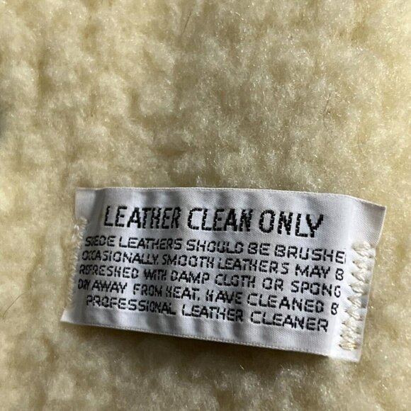 70 S Sears The Leather Shop - Picture 5 of 8